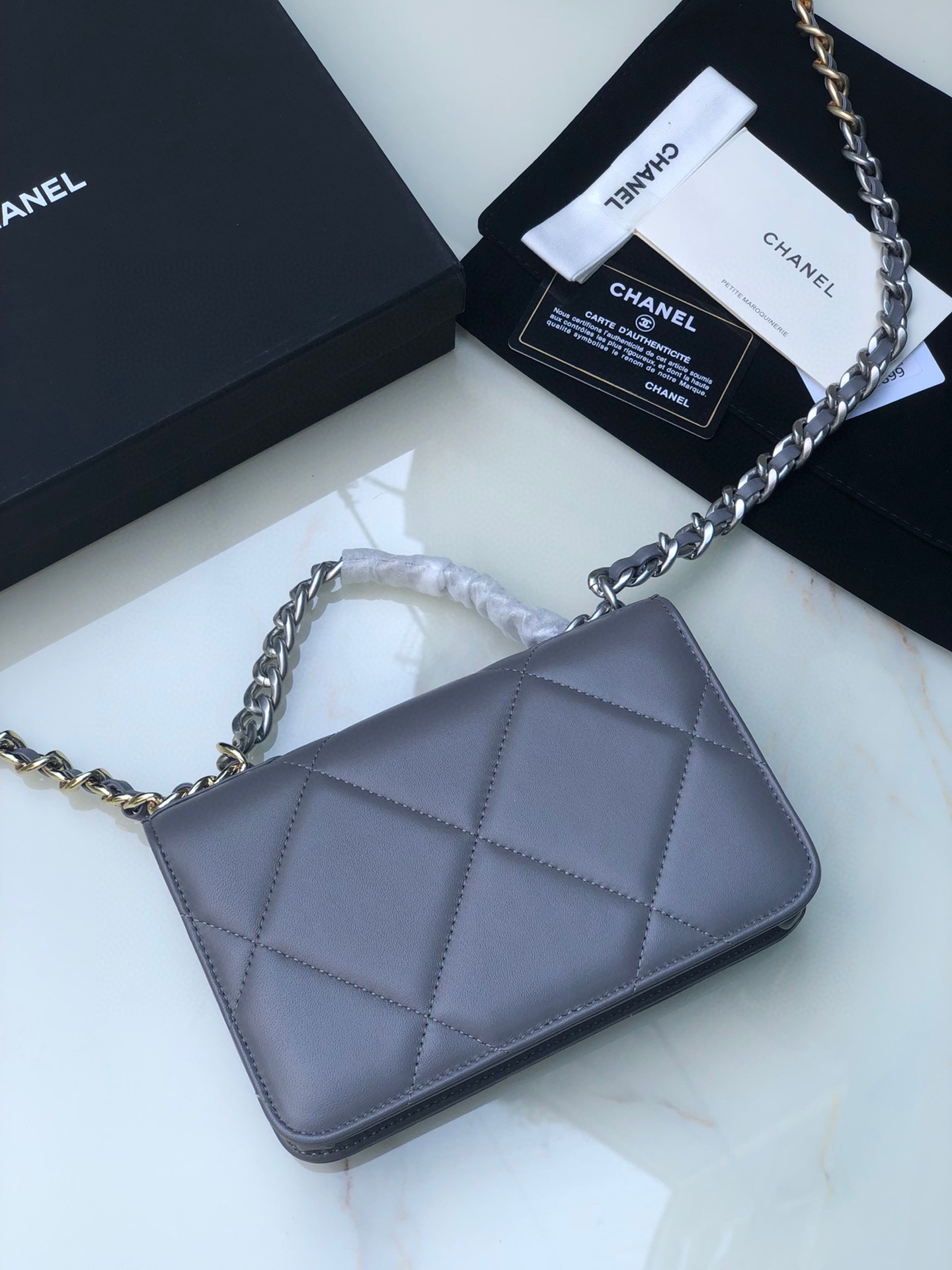 Ch*el 19 wallet on chain