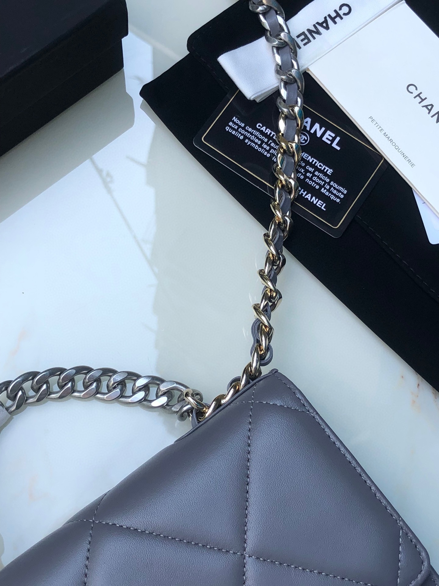 Ch*el 19 wallet on chain