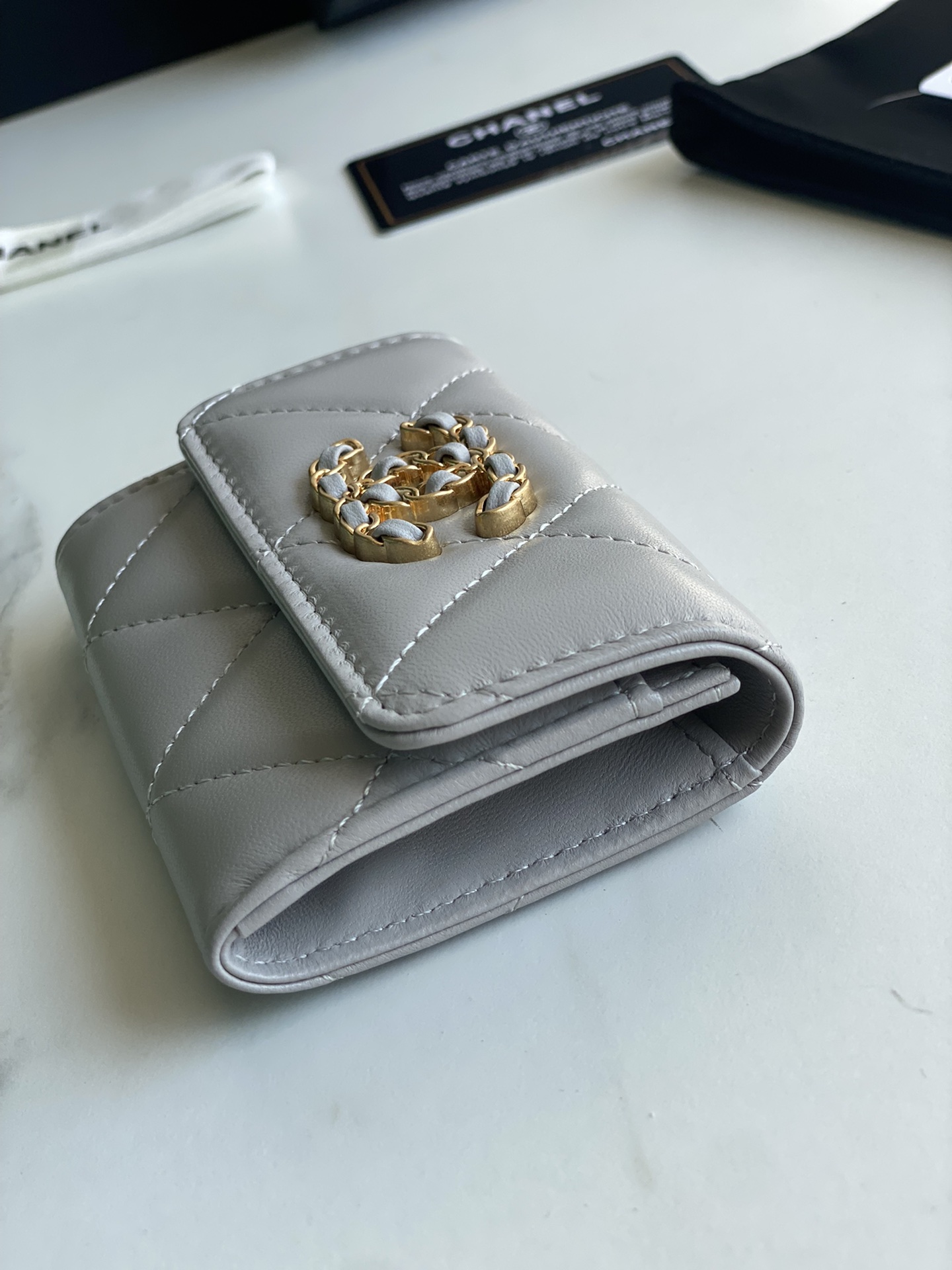 Ch*el 19 flap card holder