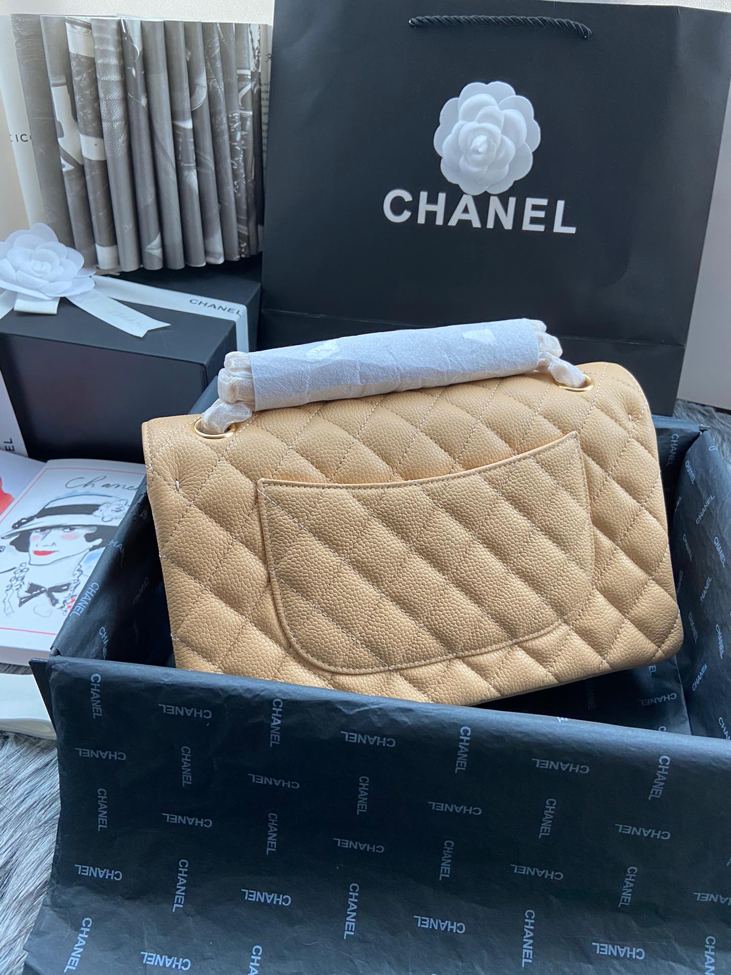 Ch*el flap bag