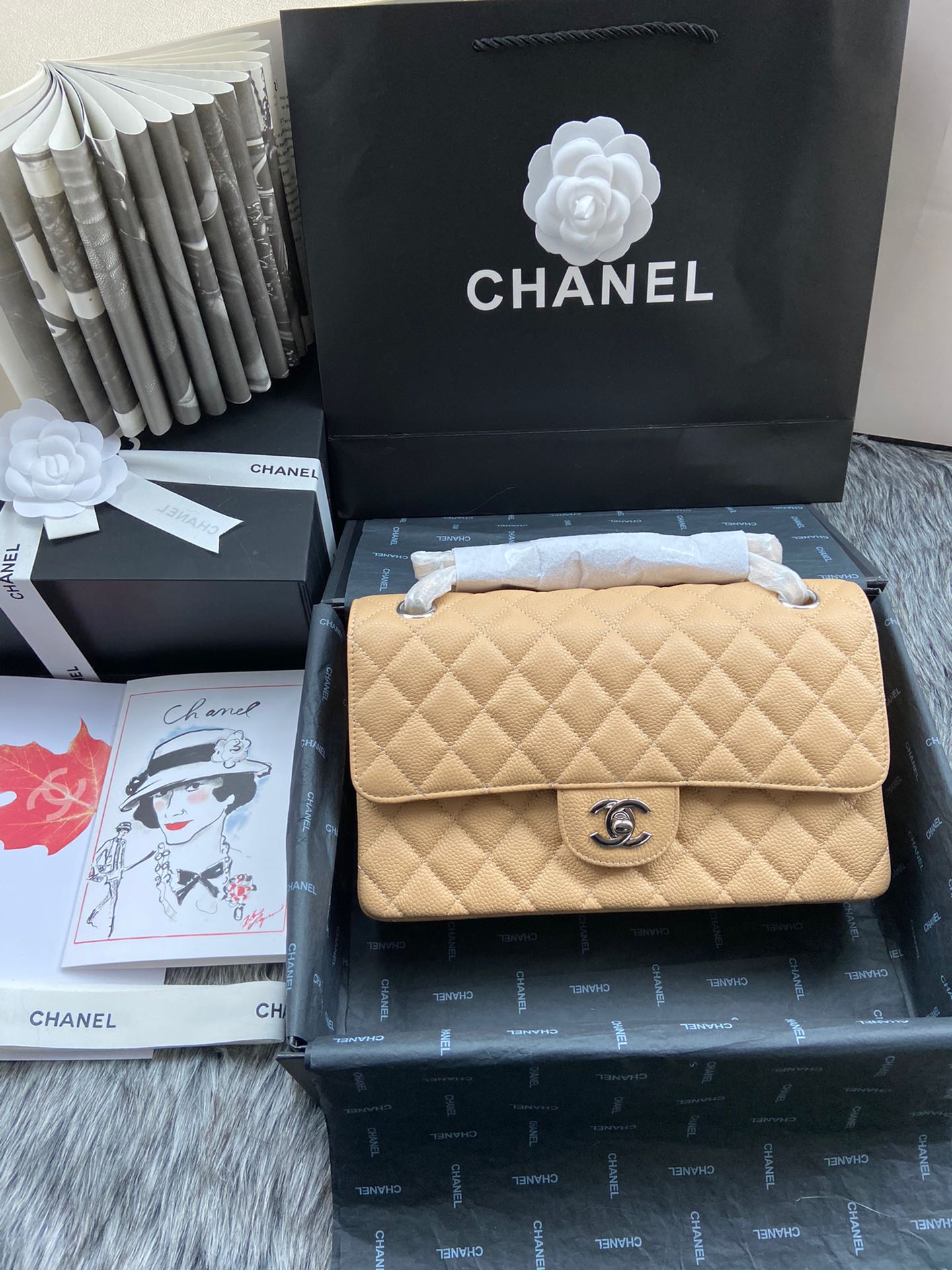 Ch*el flap bag