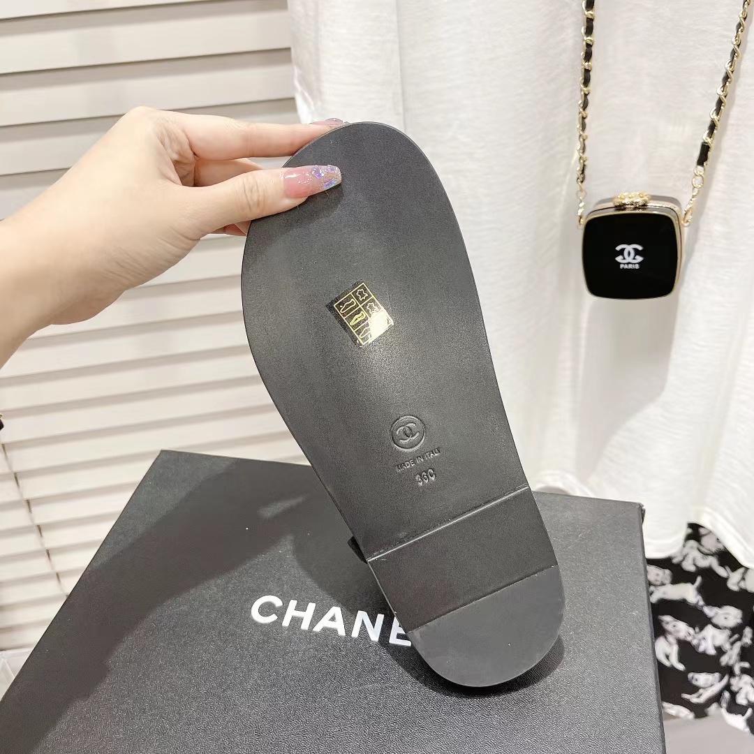 Ch*el dad sandals