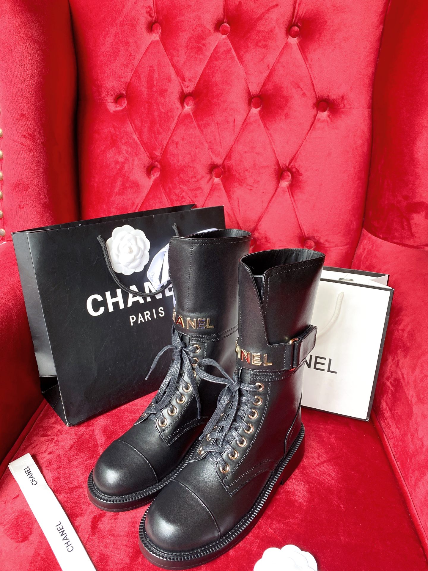 Ch*el martin boots