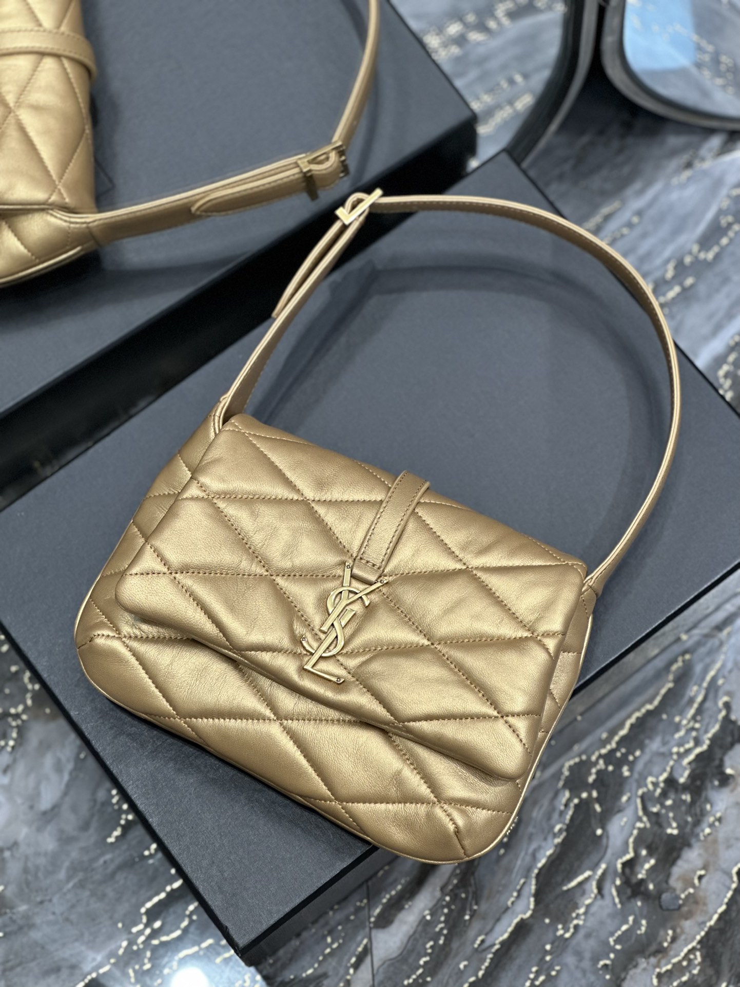 LE 57 HOBO BAG IN QUILTED LAMBSKIN