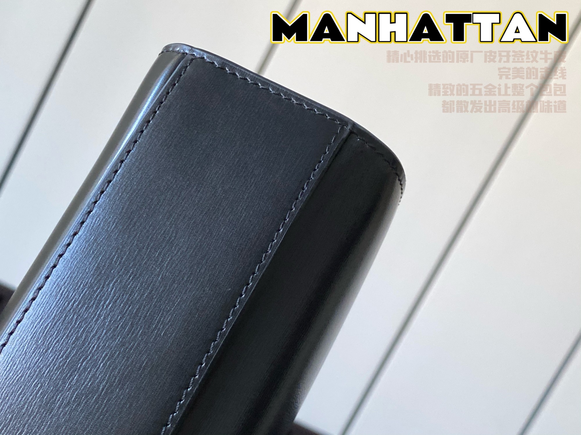 MANHATTAN SHOULDER BAG IN CANVAS AND LEATHER