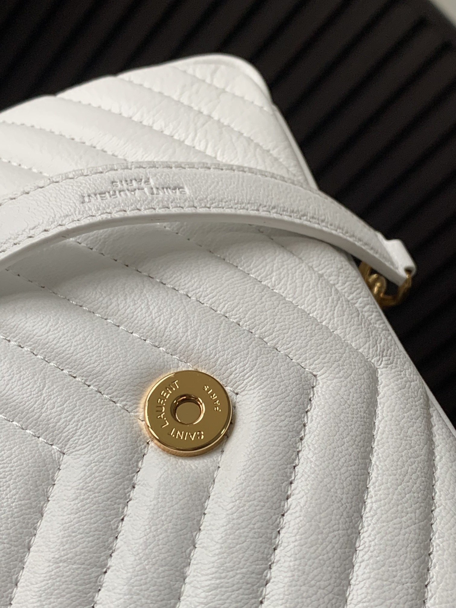 Saint Laurent Medium Chain Bag