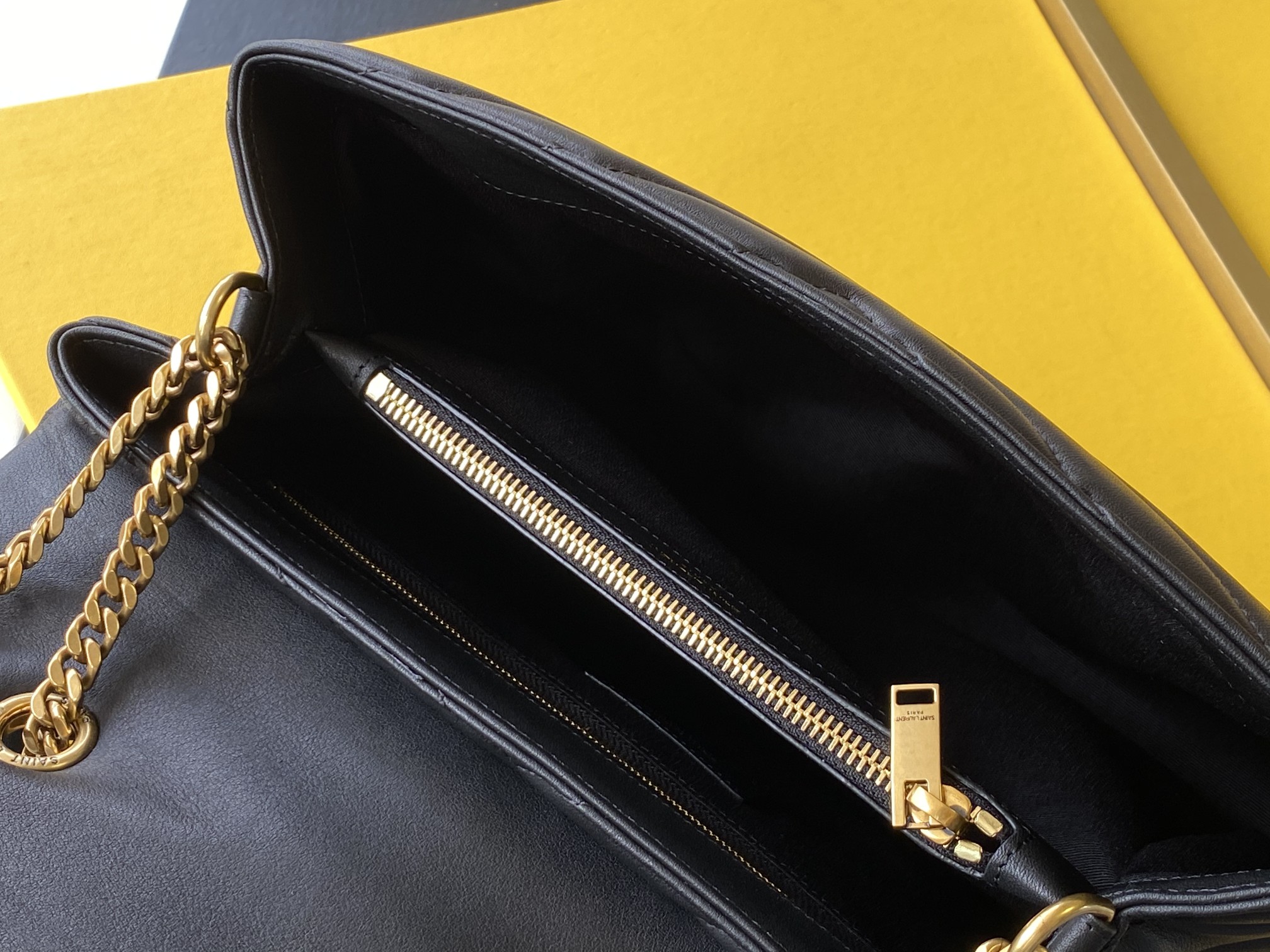 SAINT LAURENT MONOGRAM