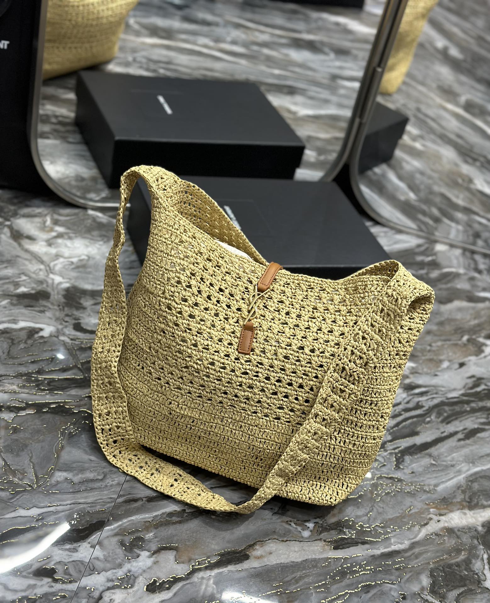 PARIS VII LARGE FLAT HOBO BAG