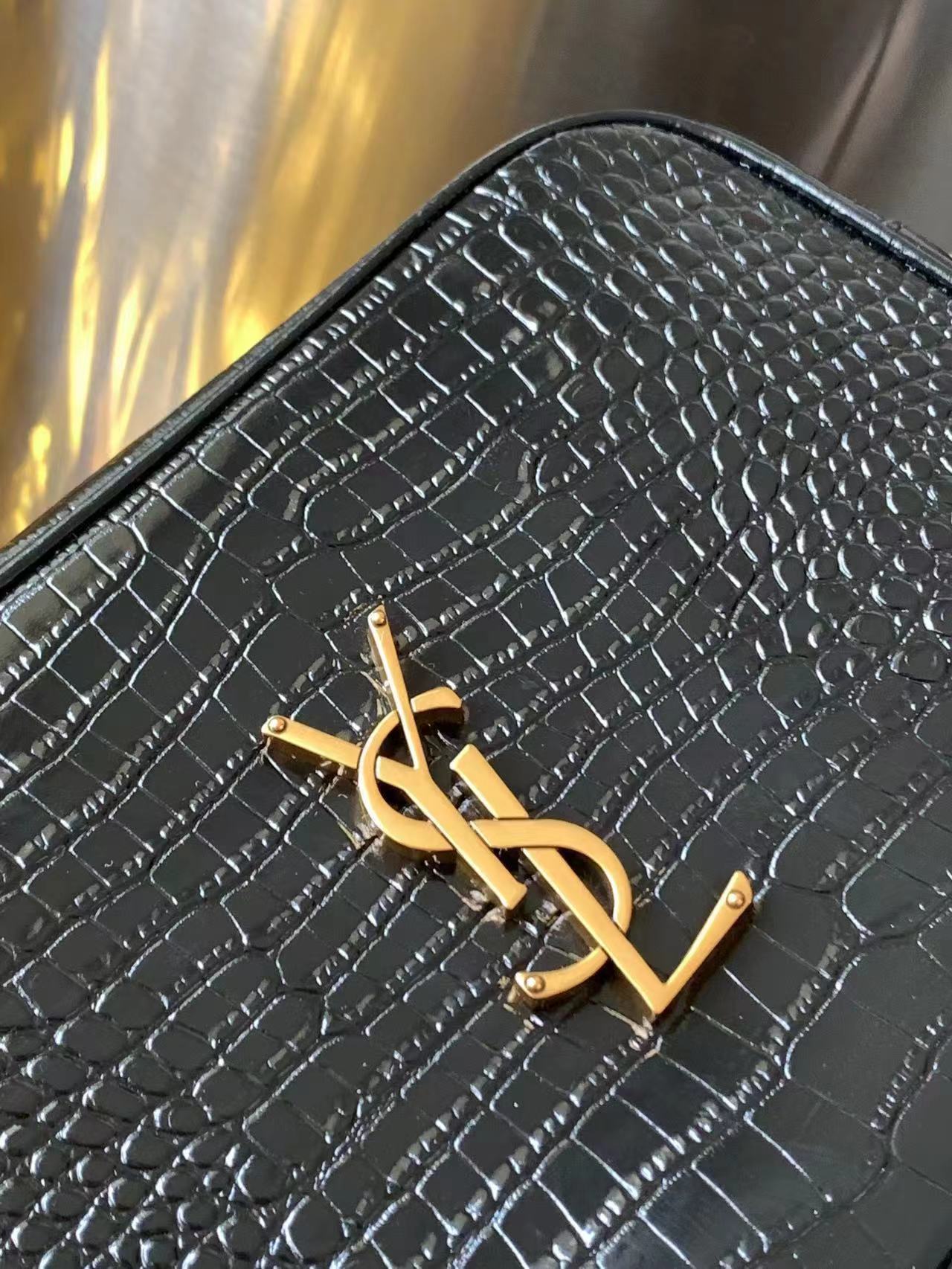 MONOGRAM SAINT LAURENT