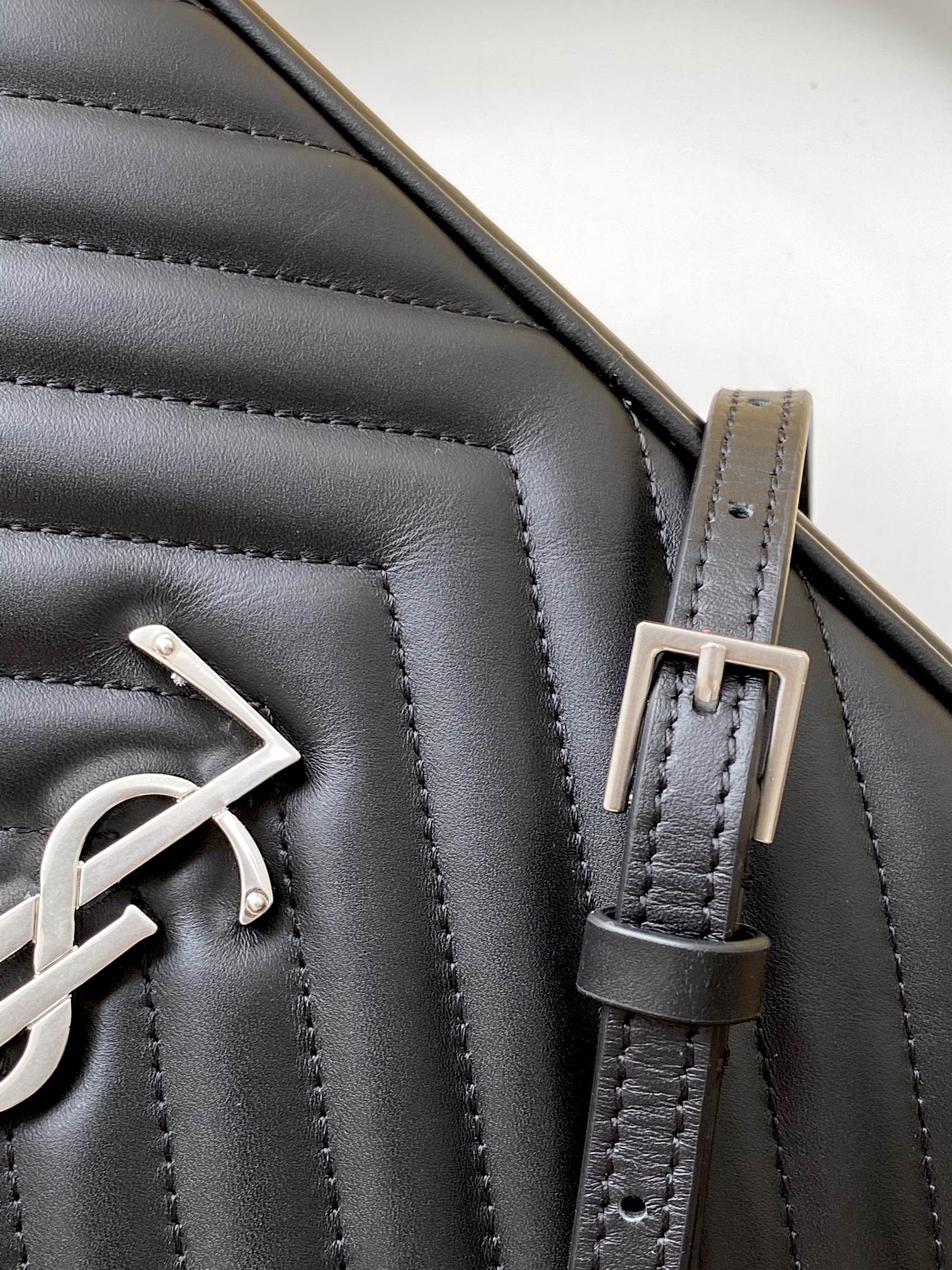 MONOGRAM SAINT LAURENT