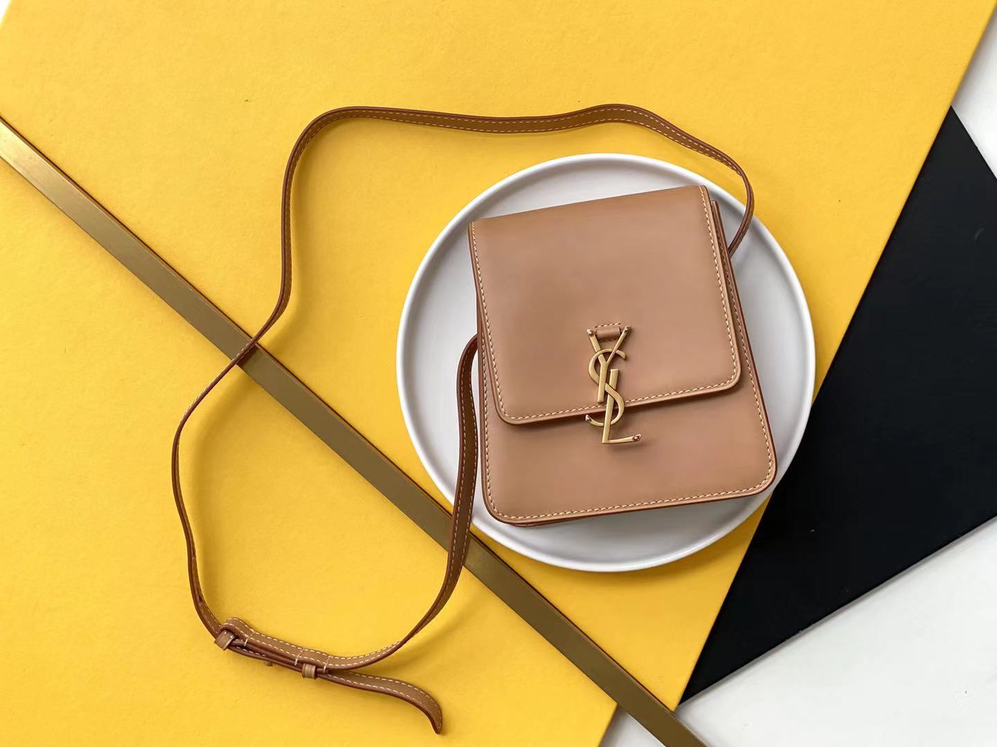 kaia N0*H/south satchel in vegetable-tanned leather