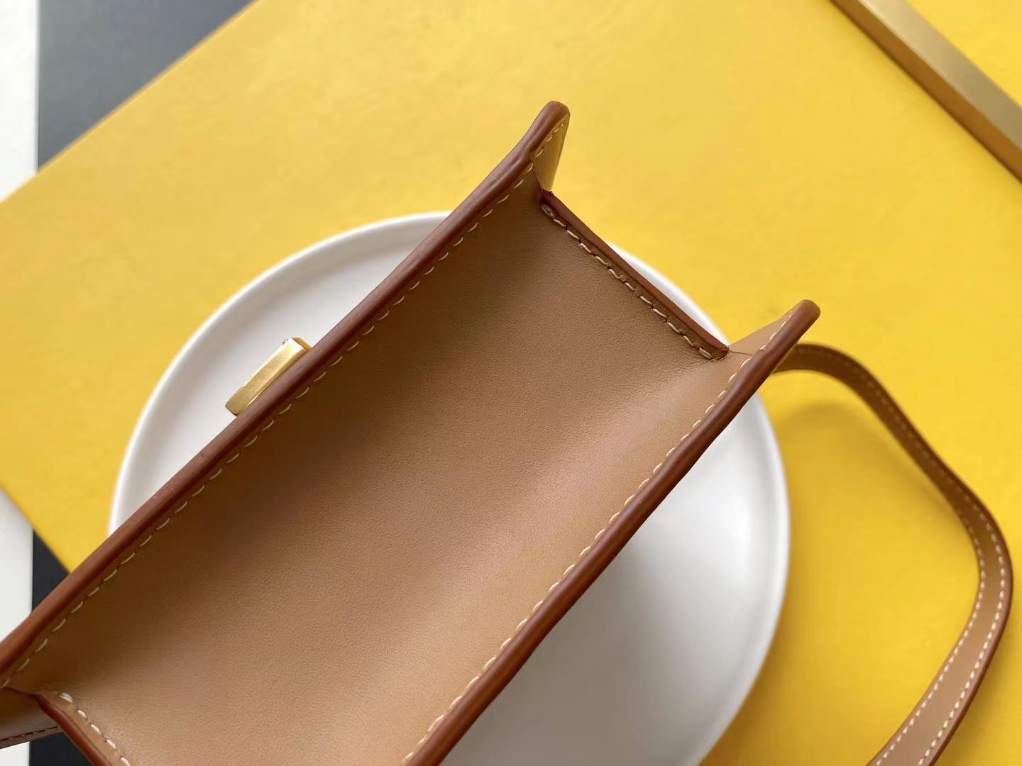 kaia N0*H/south satchel in vegetable-tanned leather