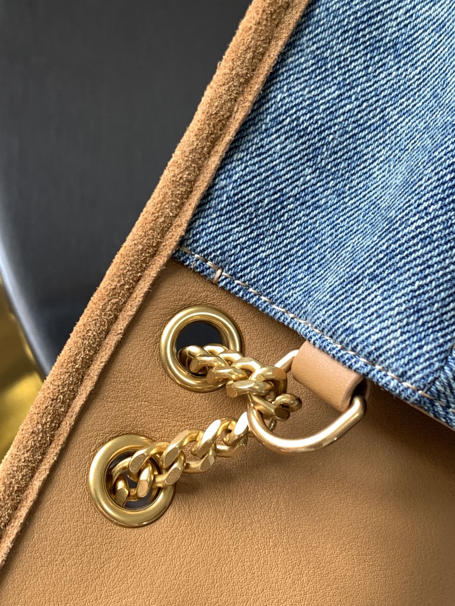 NIKI BABY CHAIN BAG IN CROCODILE-EMBOSSED LEATHER