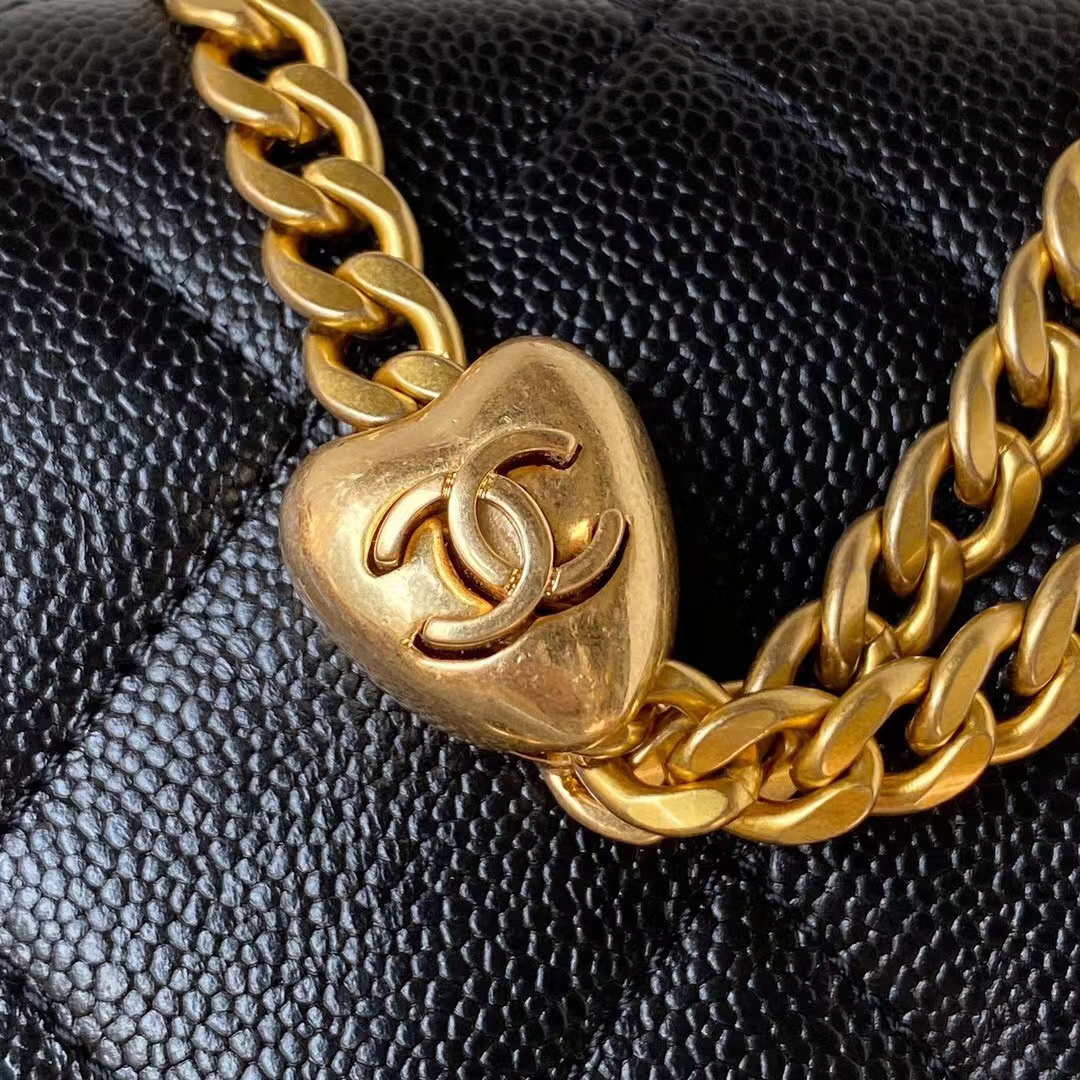 Ch*el golden ball in medium