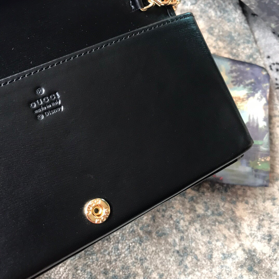 G*u*i horsebit 1955 wallet with chain