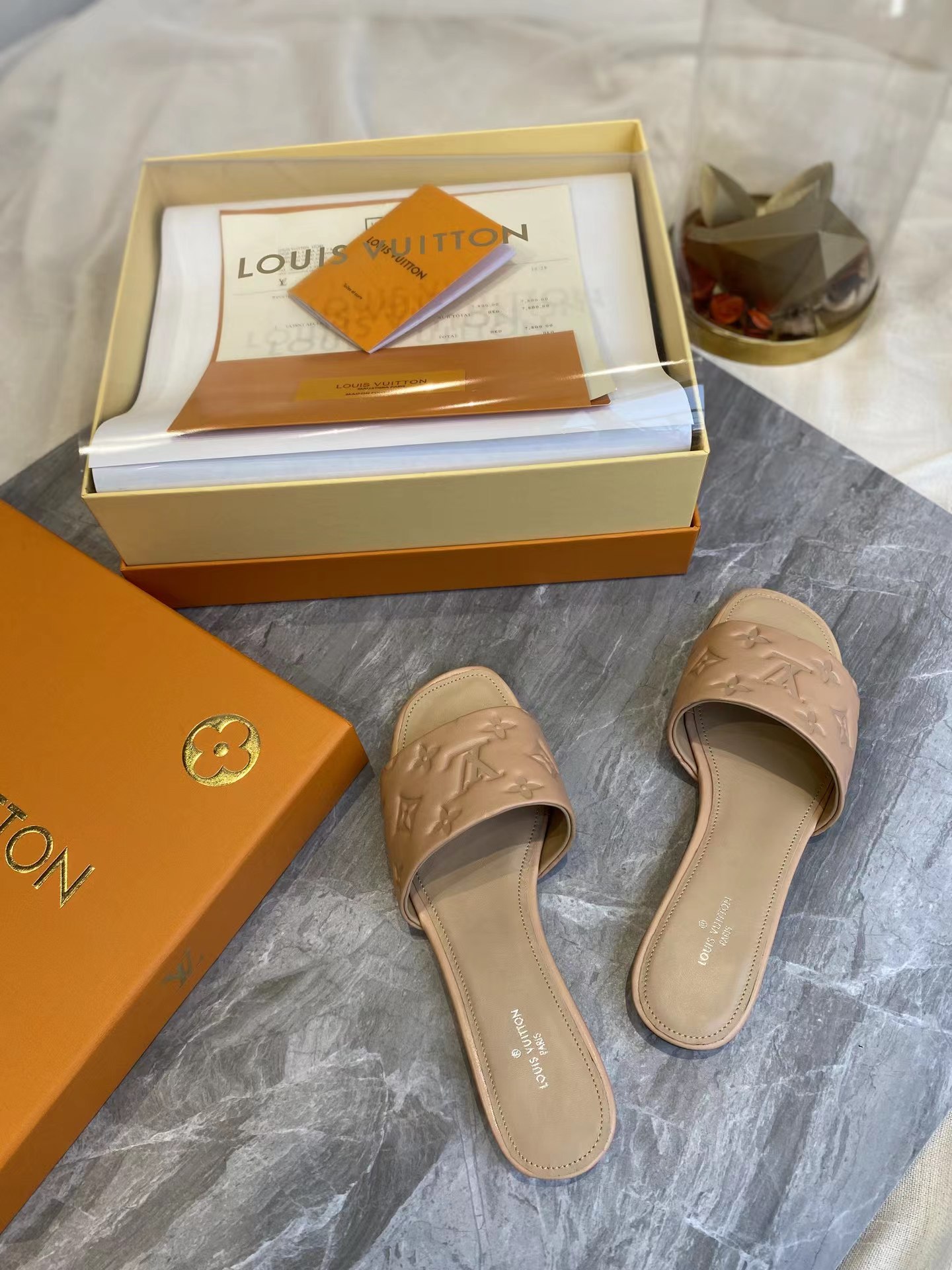 l**is V*t*n revival mule nude slippers