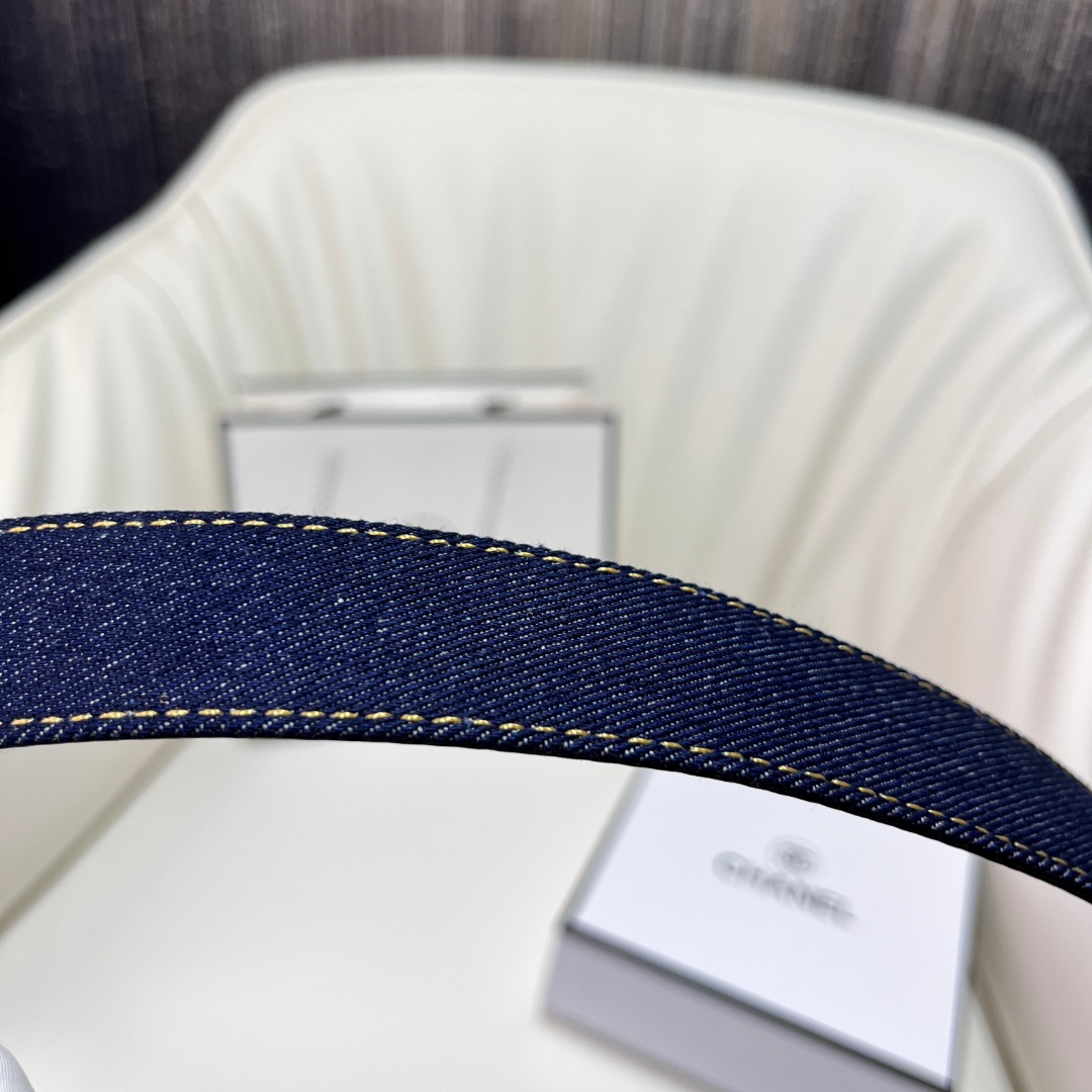 Ch*el pre-owned 1990s cc turn-lock denim belt