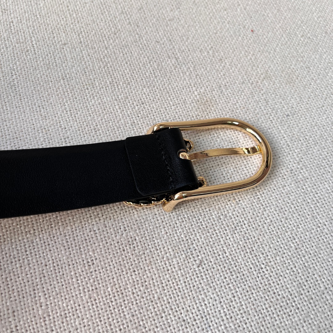 Ch*el casual style leather logo belts