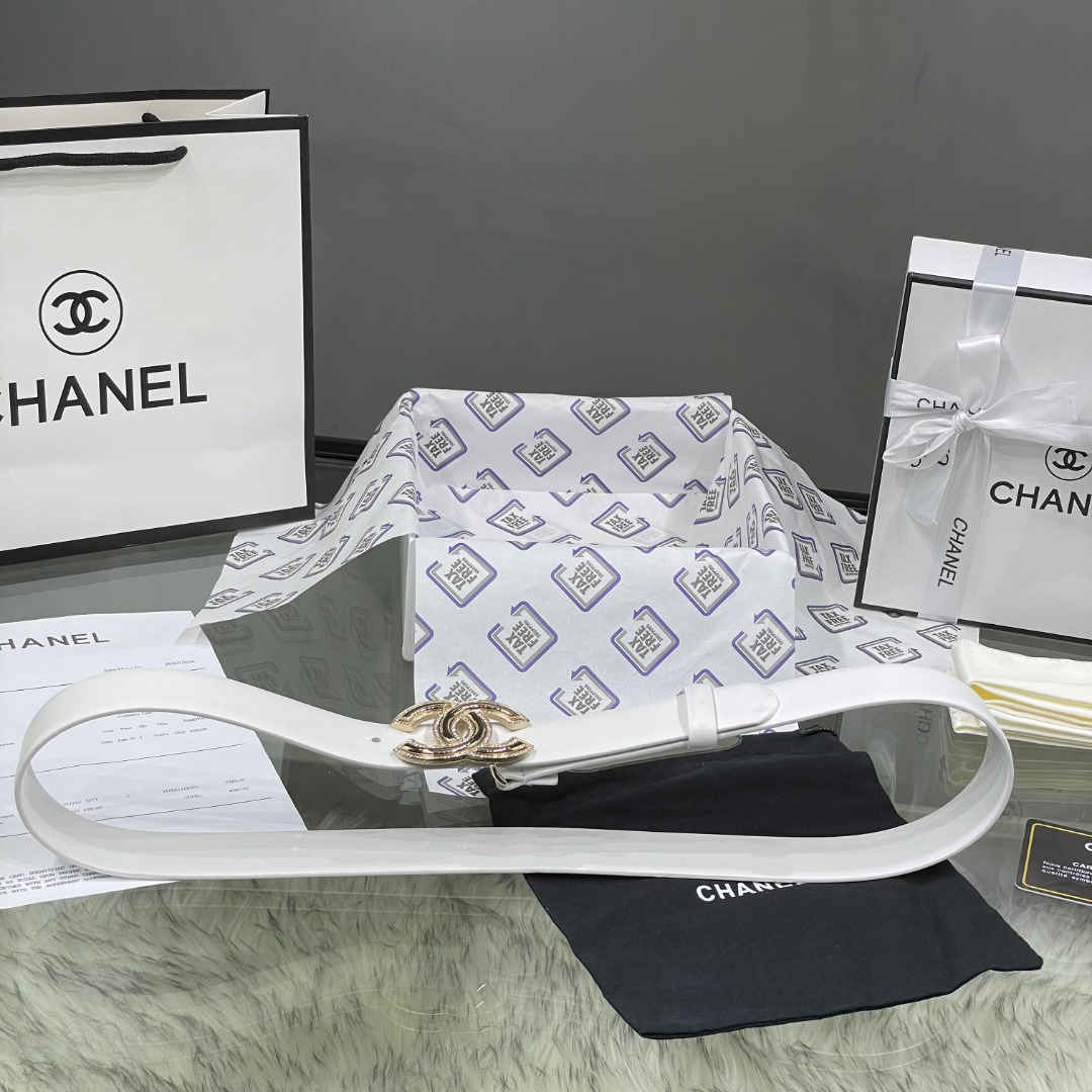 Ch*el red patent leather cc logo belt