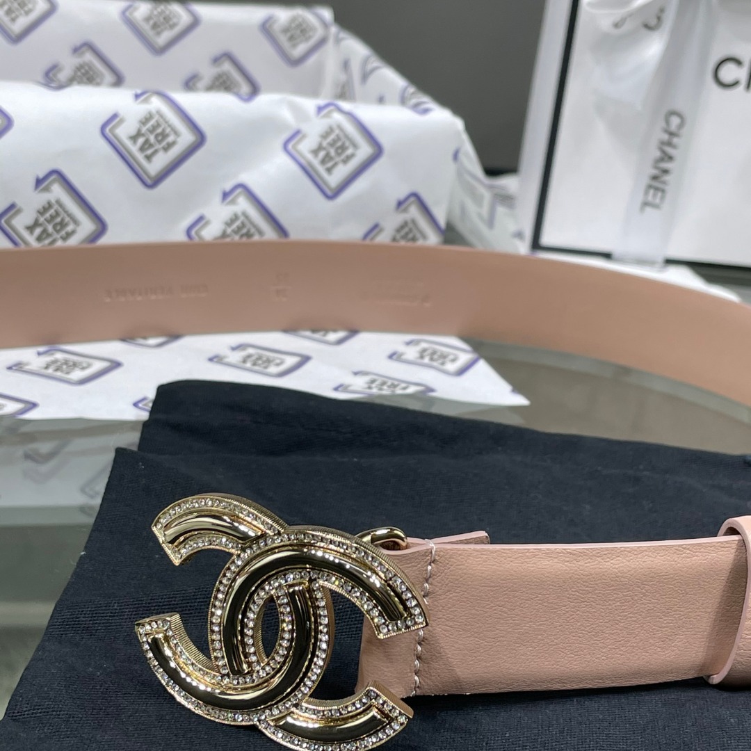 Ch*el red patent leather cc logo belt