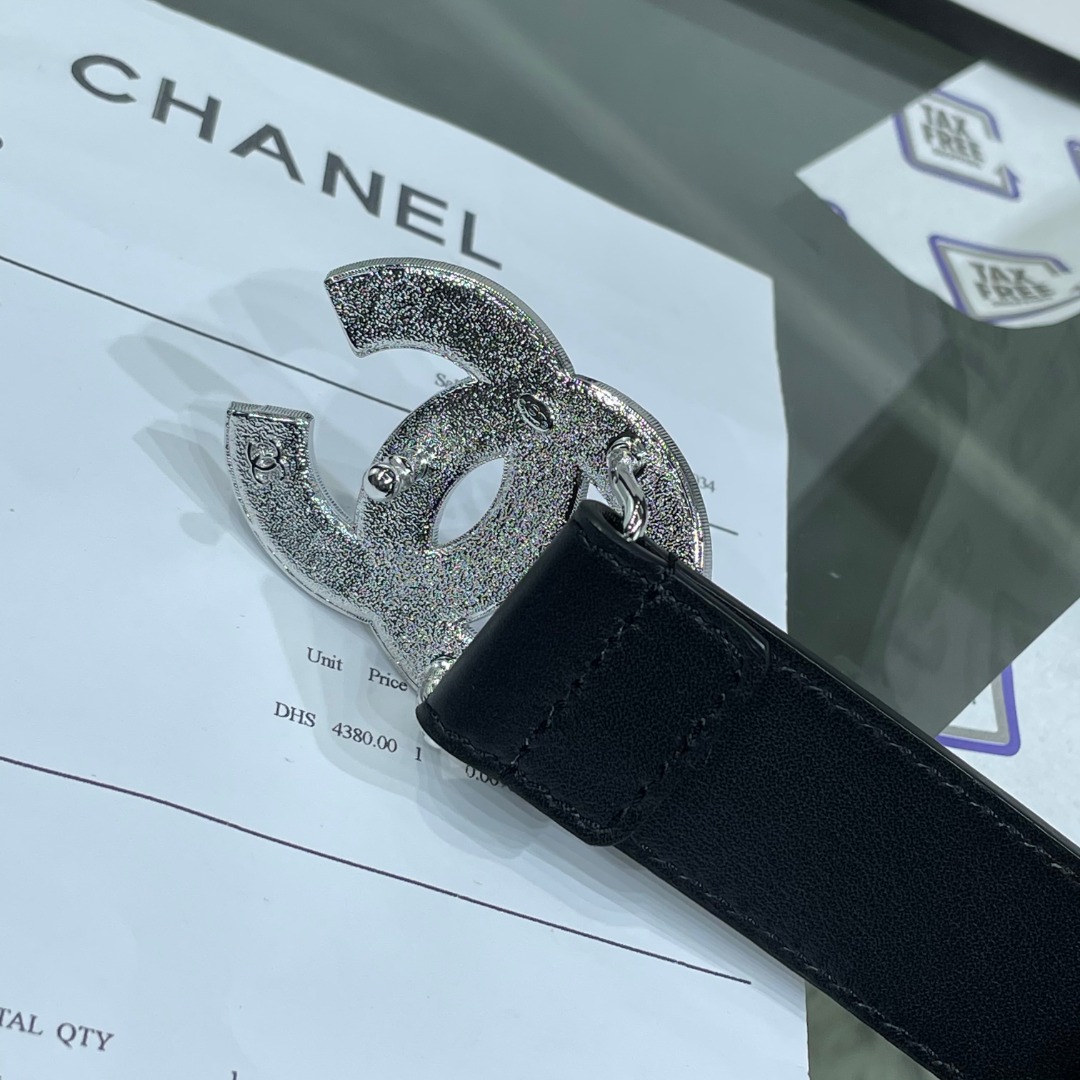 Ch*el red patent leather cc logo belt