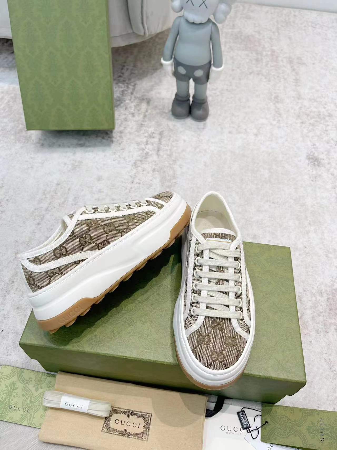 WOMEN GG SNEAKER
