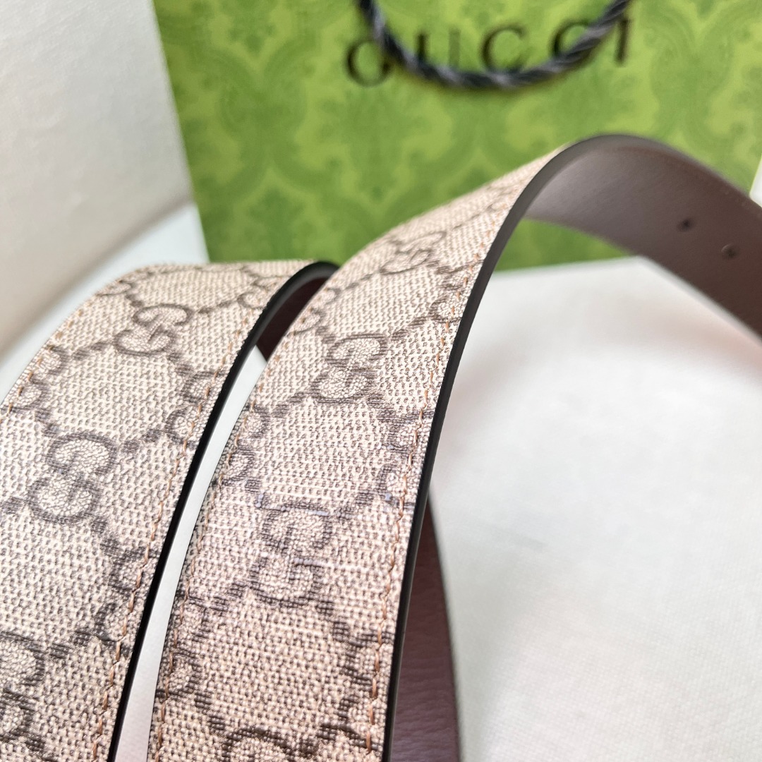Square G reversible leather belt