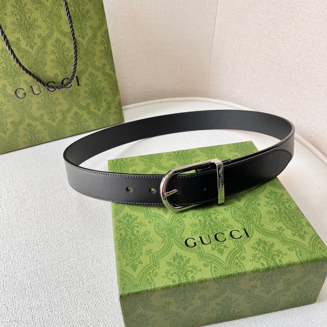 G*u*i leather belt