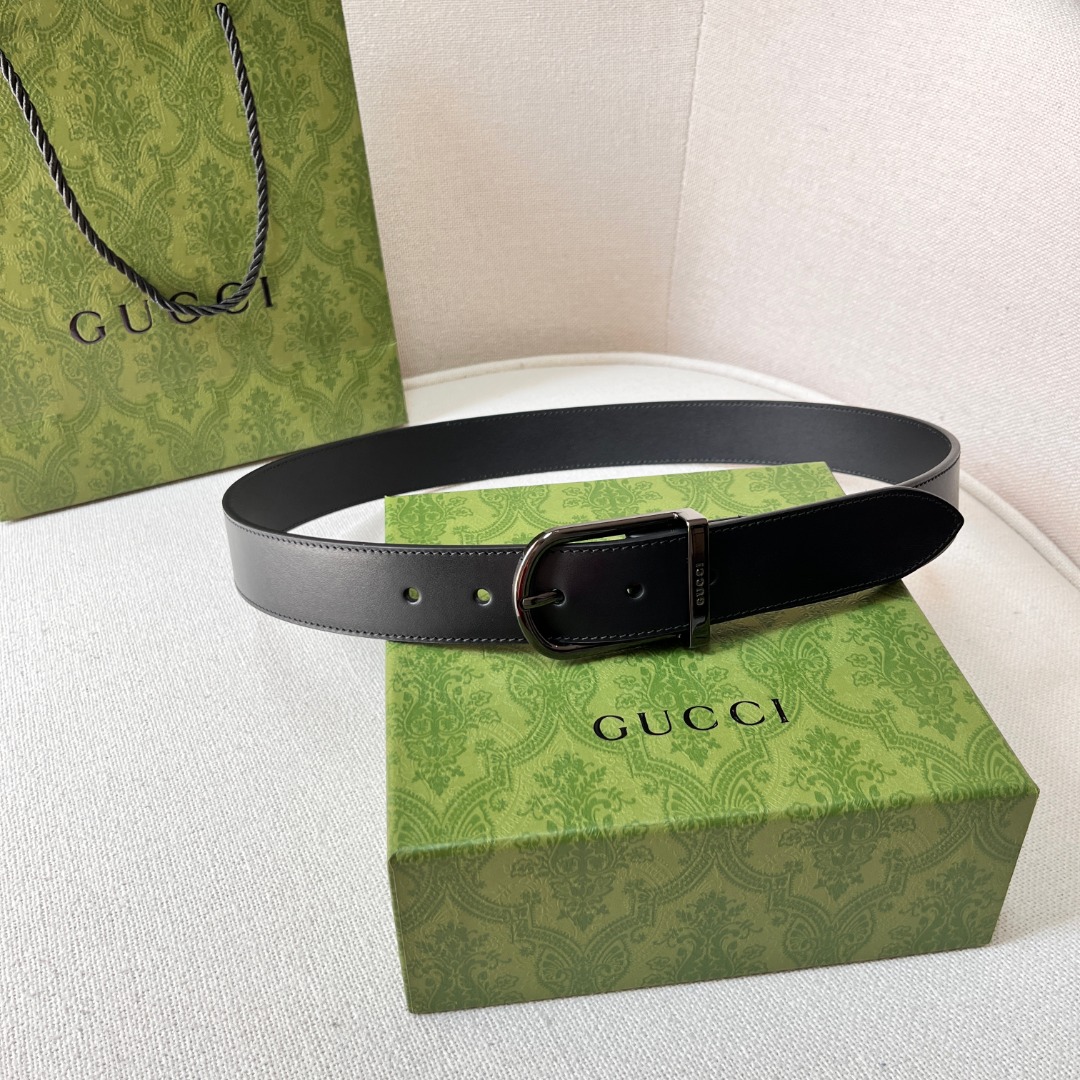 G*u*i leather belt