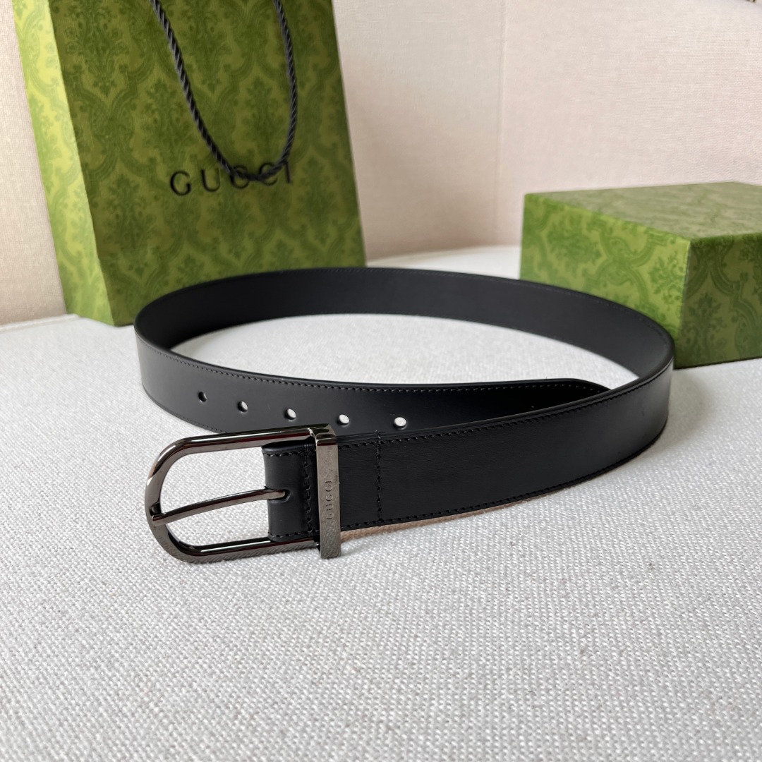 G*u*i leather belt