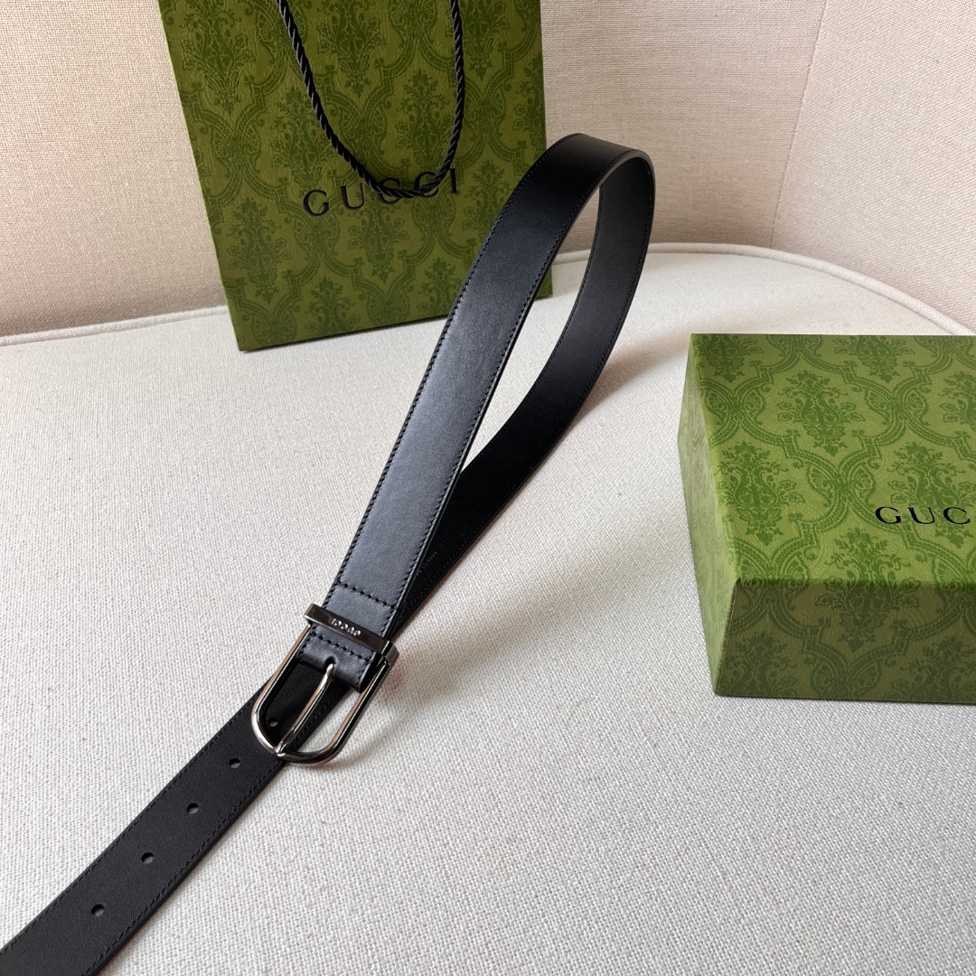 G*u*i leather belt