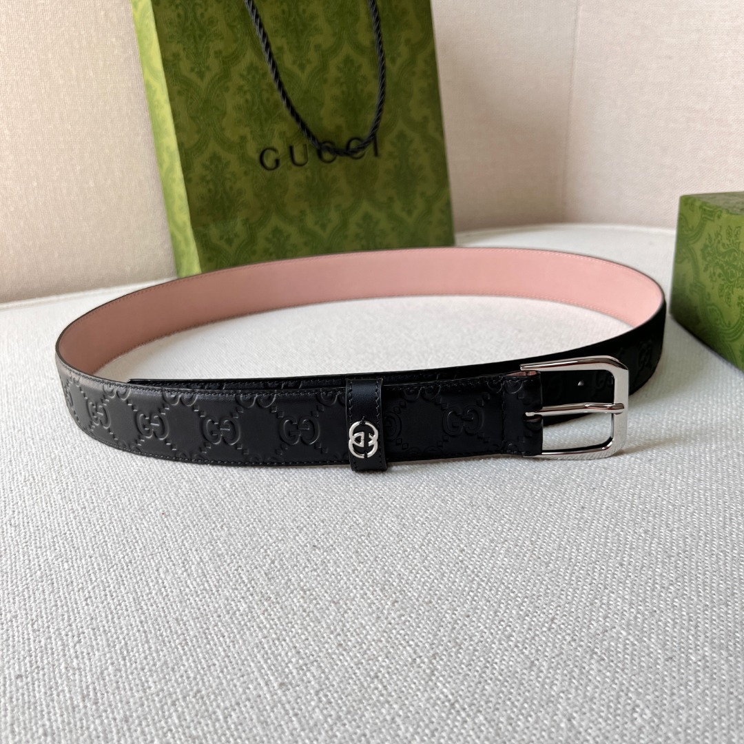 G*u*i monogram belt
