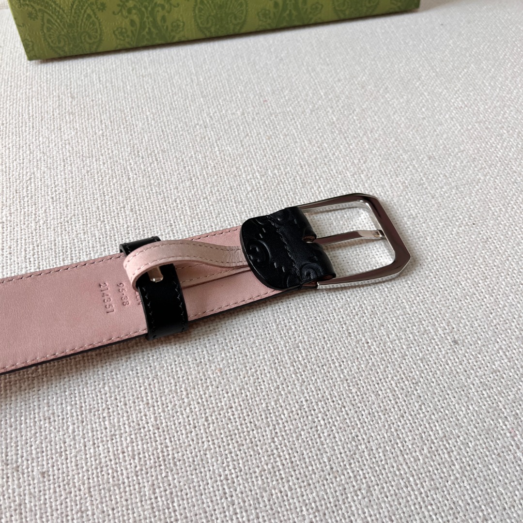 G*u*i monogram belt