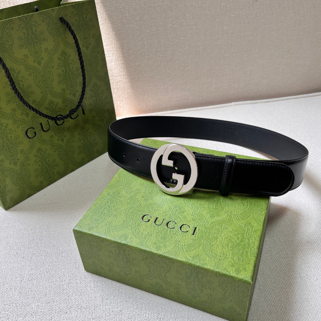G*u*i blondie belt