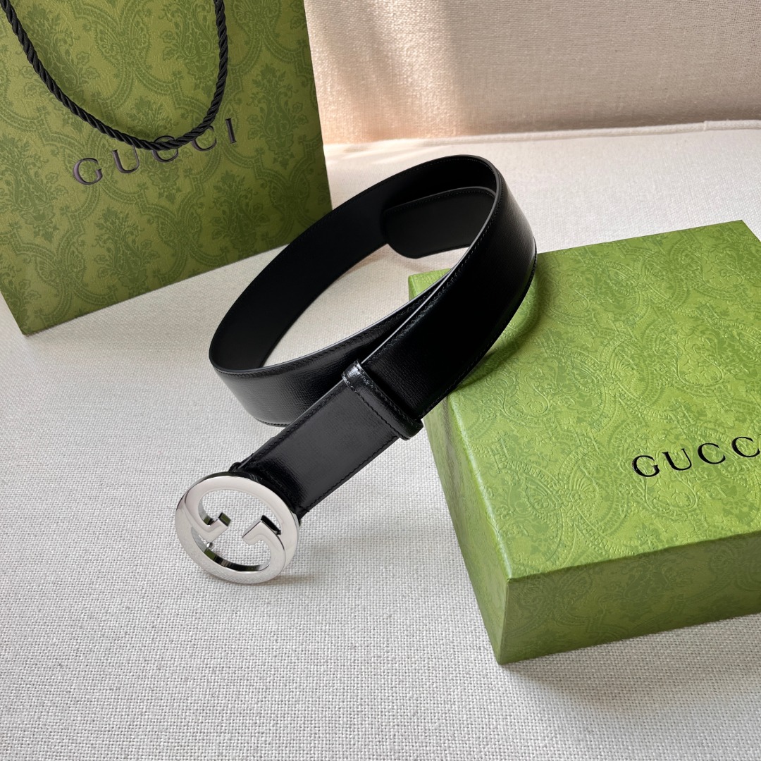 G*u*i blondie belt