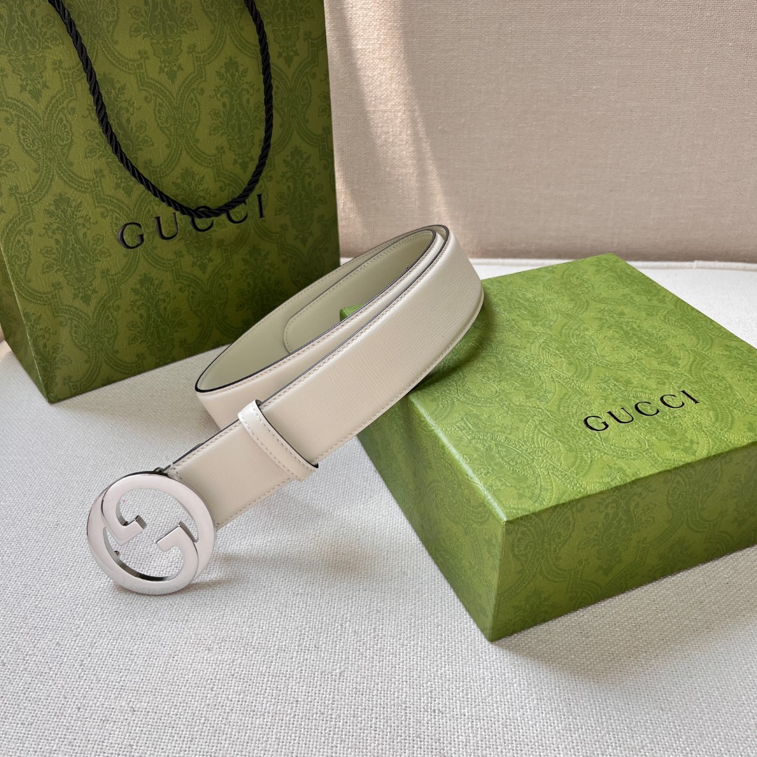 G*u*i blondie belt