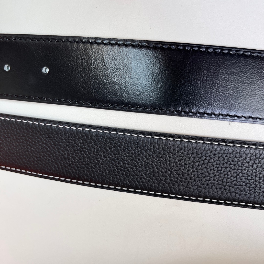 H au Carre belt buckle