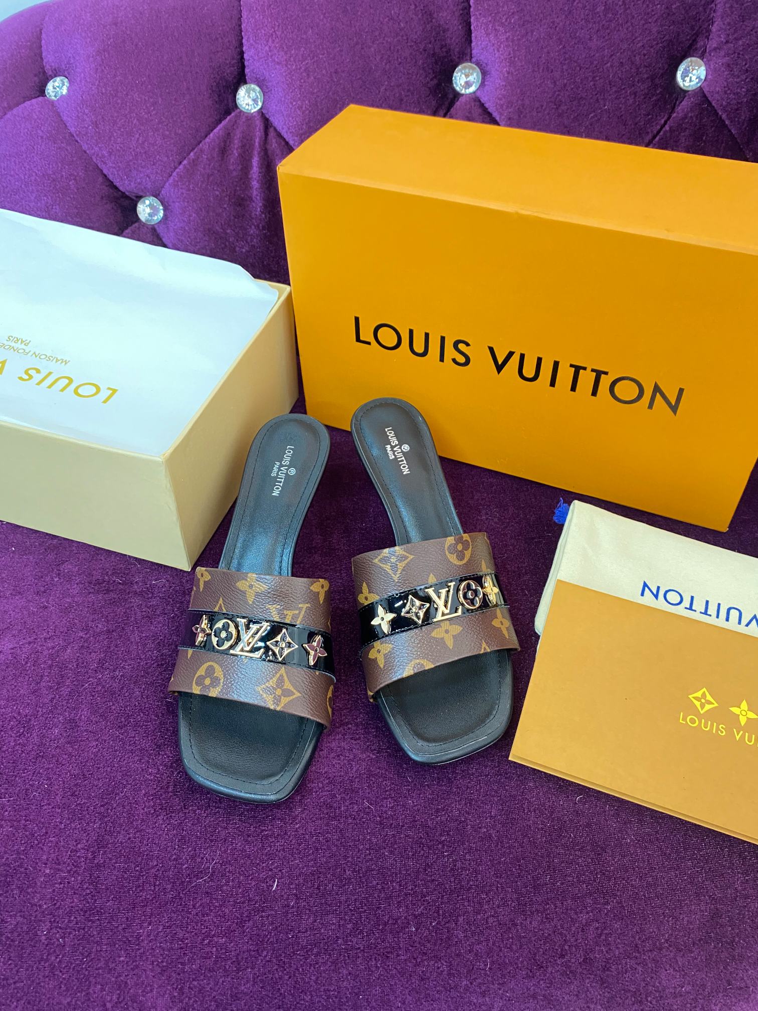 LV slippers