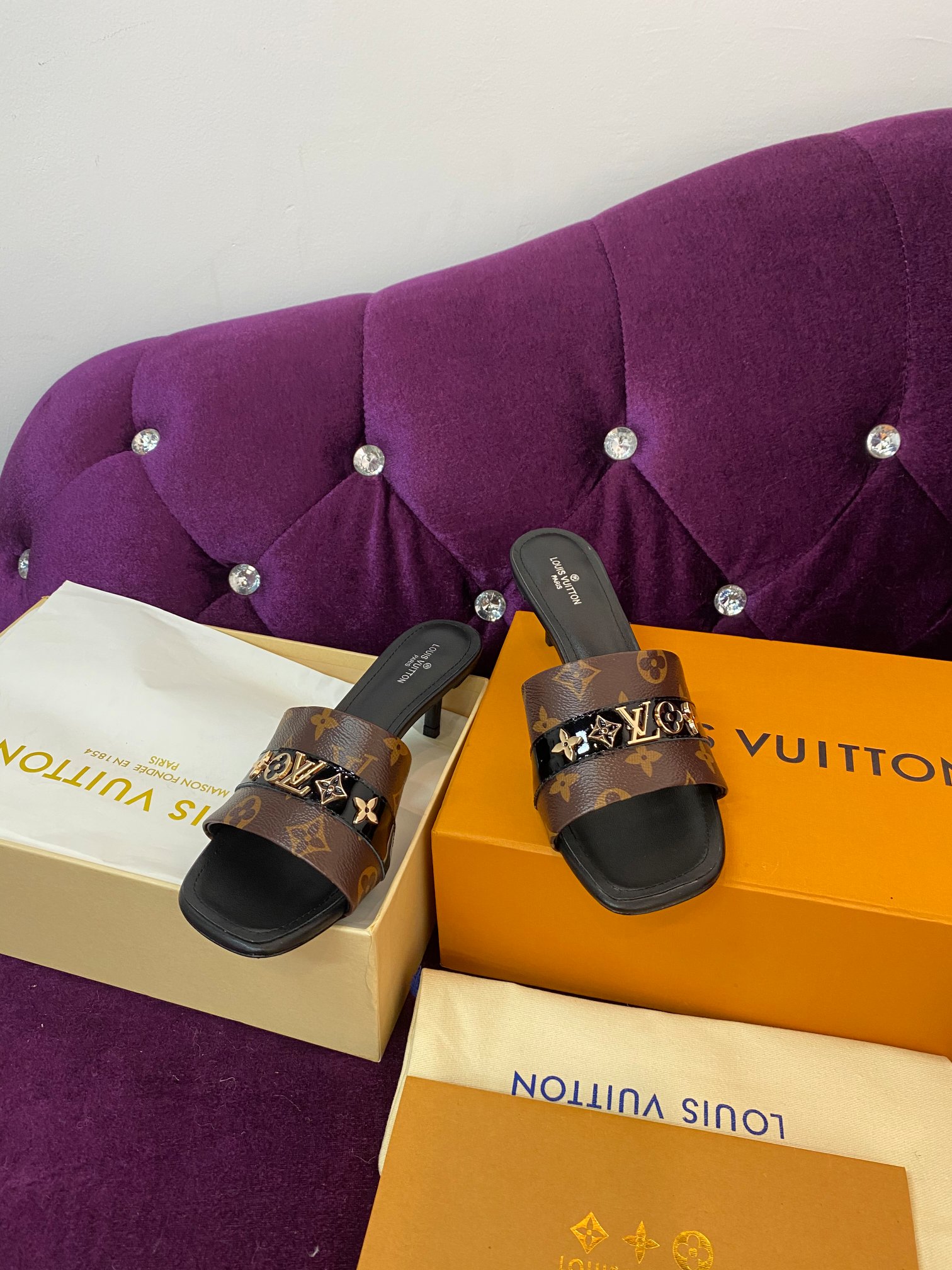 LV slippers