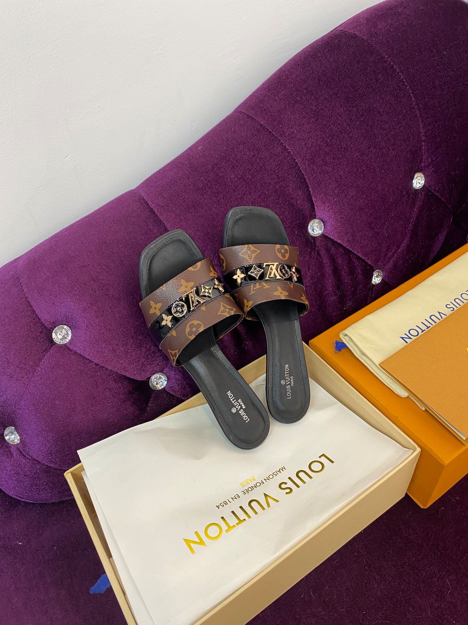 LV slippers