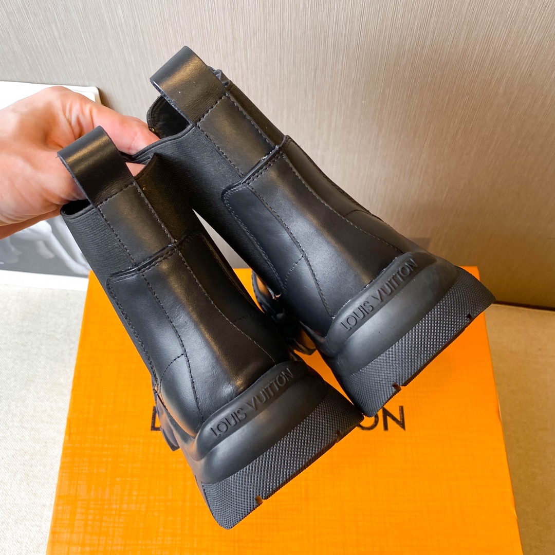 Ruby Flat Ankle Boots
