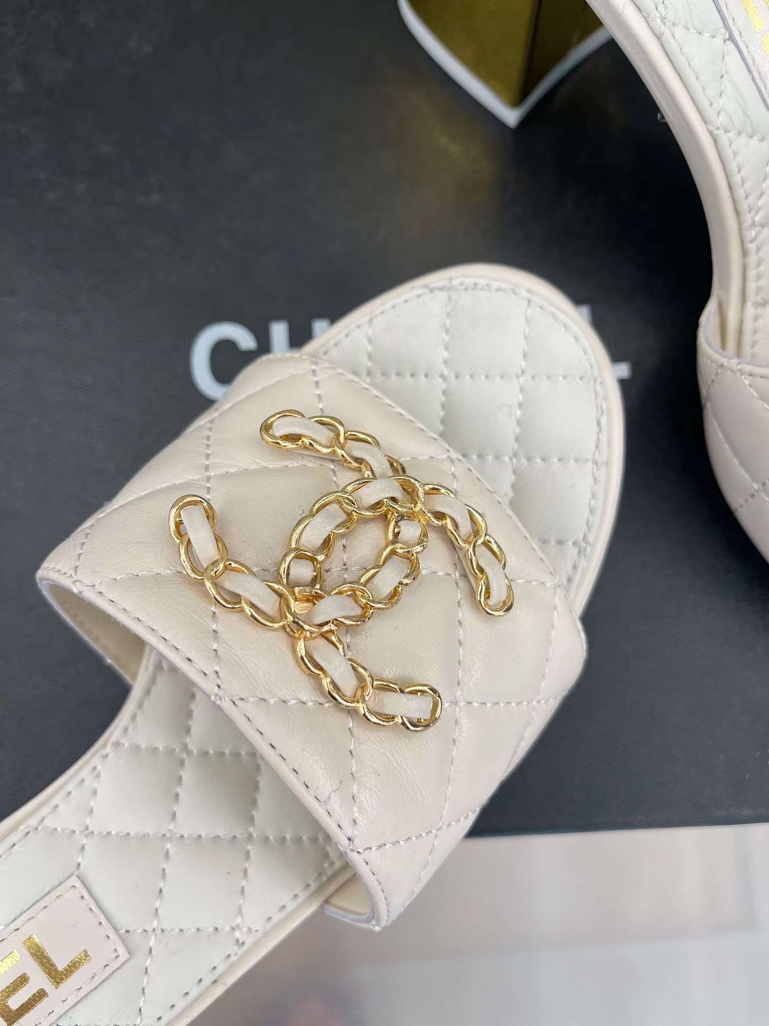 Ch*el rev white lambskin quilted cc gold logo cone heel mule slide sandal