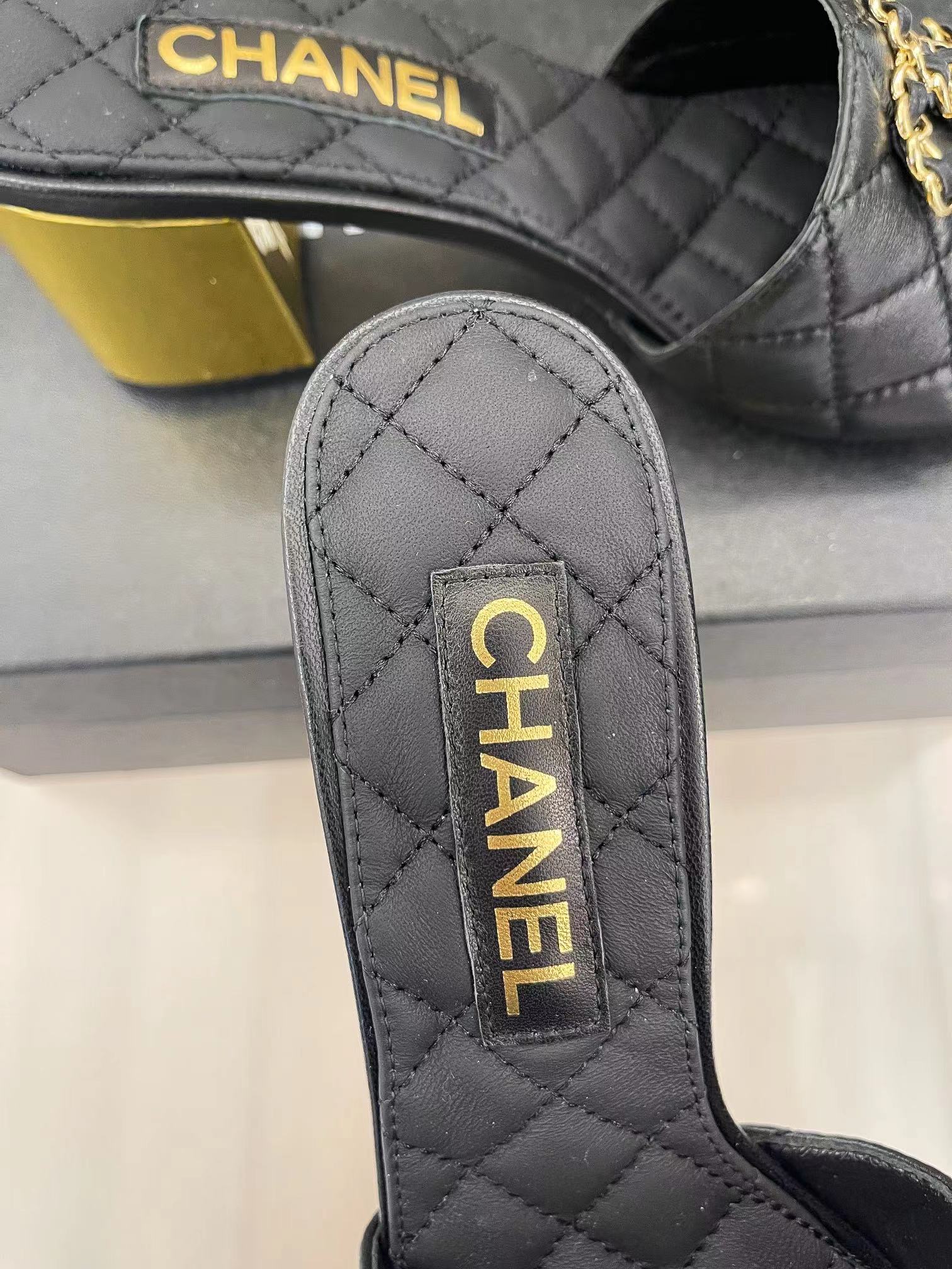 Ch*el 2023 black goatskin shiny leather gold cc slides high heels