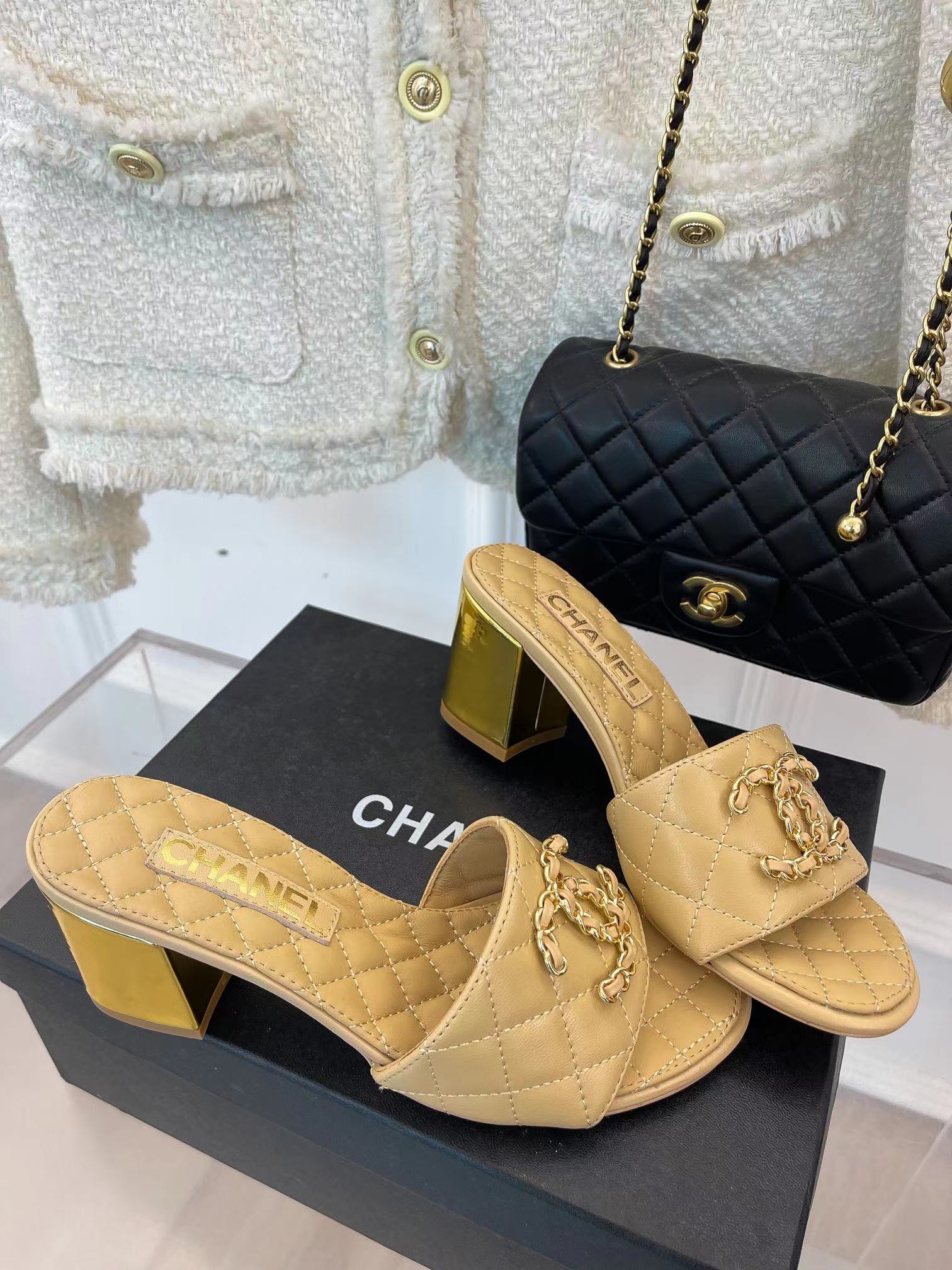 Ch*el 2023 black goatskin shiny leather gold cc slides high heels