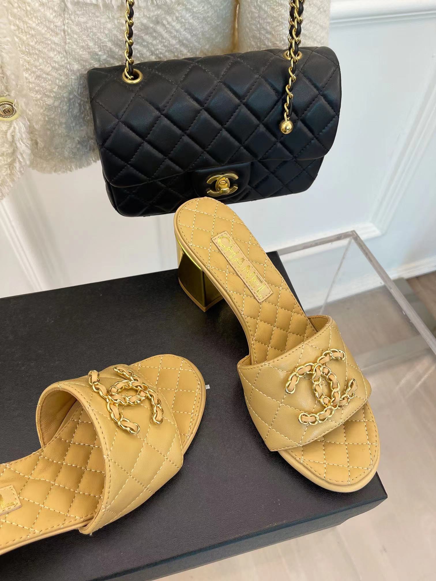 Ch*el 2023 black goatskin shiny leather gold cc slides high heels