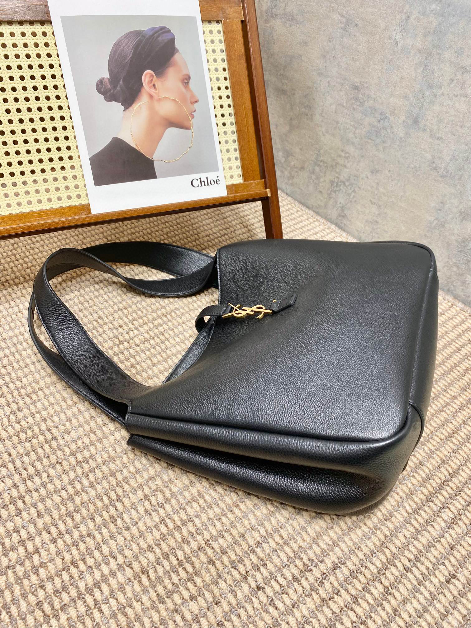 BEA IN GRAINED LEATHER