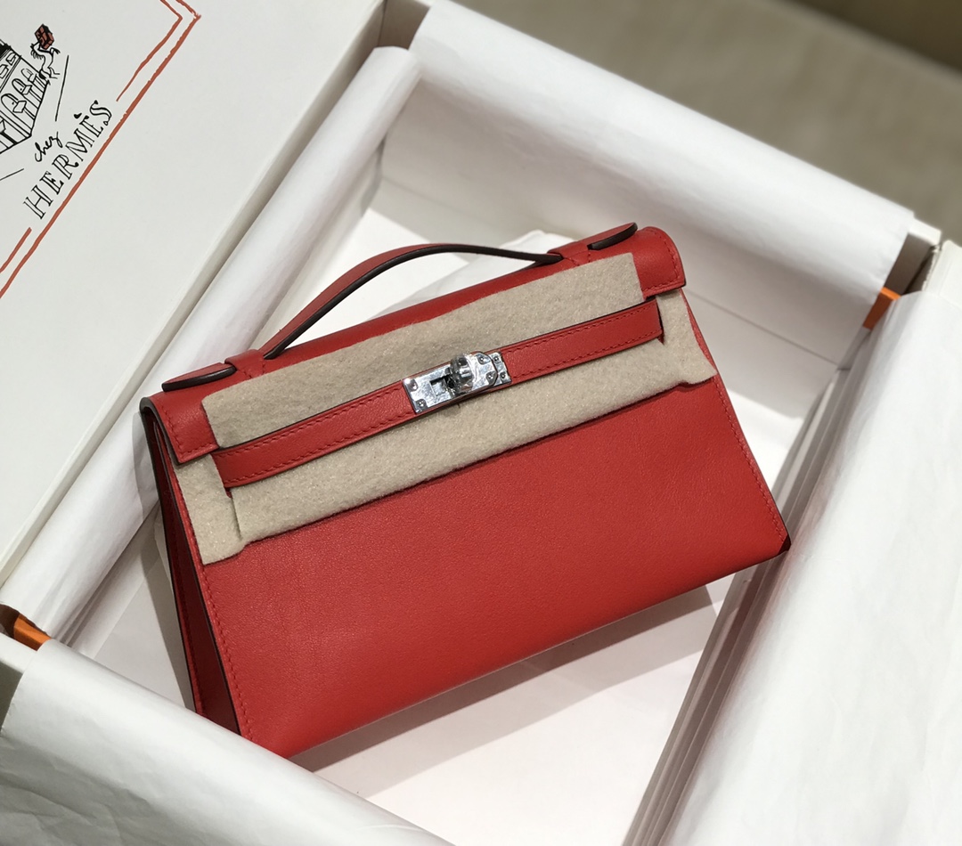 H**mes kelly pochette