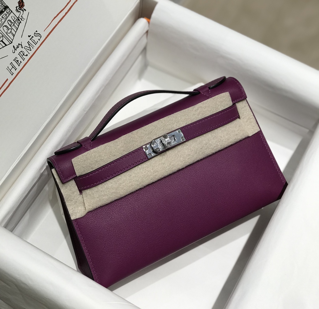H**mes kelly pochette