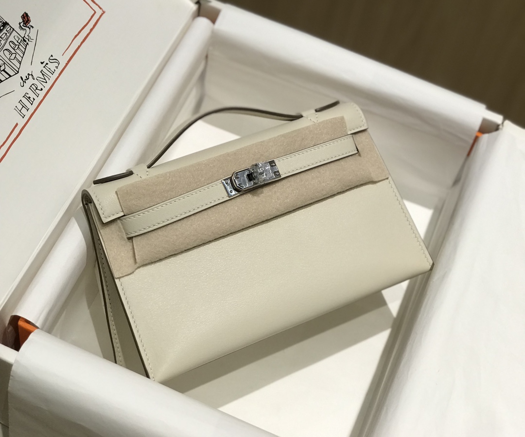 H**mes kelly pochette