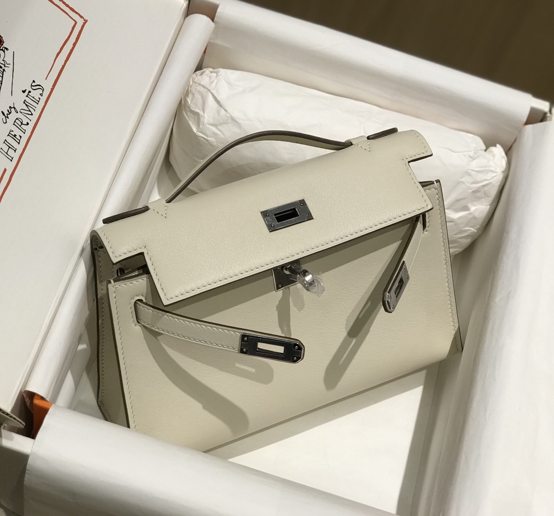 H**mes kelly pochette